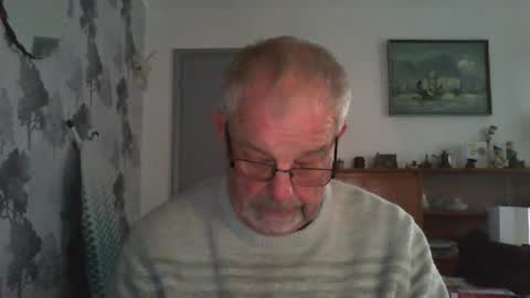 Snapshot of champers37 chatting on January 7, 2026, 10:18 am Champers online show from January 7, 2026, 10:18 am