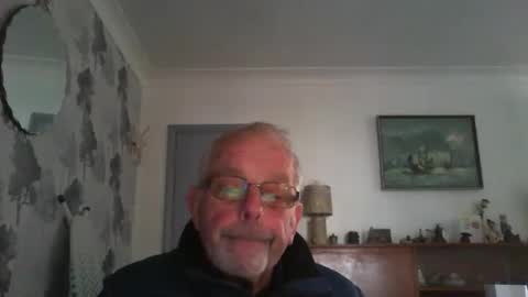 Snapshot of champers37 chatting on January 14, 2026, 9:59 am Champers online show from January 14, 2026, 9:59 am