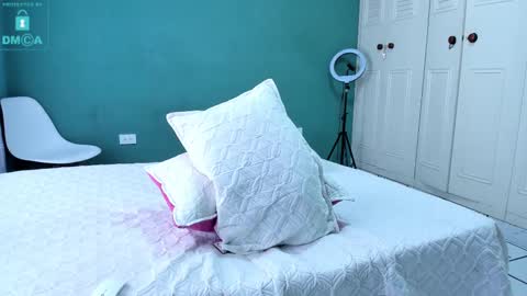 Snapshot of chandler_kenji chatting on February 10, 2025, 4:14 pm Kenji online show from February 10, 2025, 4:14 pm