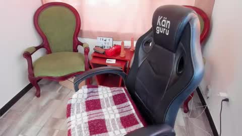          online show from February 5, 2026, 4:44 pm