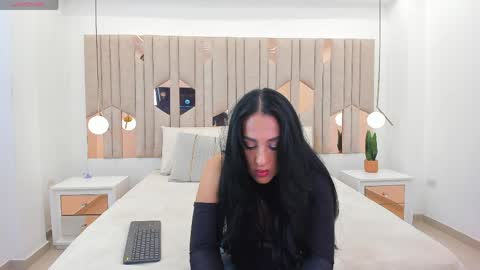 CHANEL online show from May 12, 2026, 4:53 am