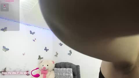 Snapshot of chanell__toledo chatting on February 18, 2026, 11:33 pm Chanel online show from February 18, 2026, 11:33 pm