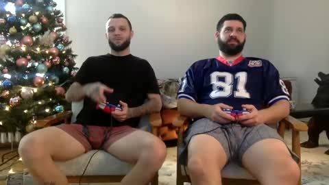 Snapshot of change340 chatting on December 28, 2024, 6:29 pm TATS AND TANNED online show from December 28, 2024, 6:29 pm