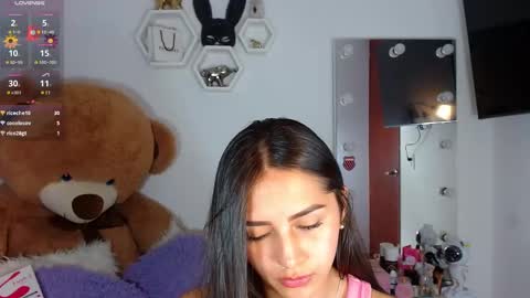 Isabella online show from January 15, 2025, 11:32 am