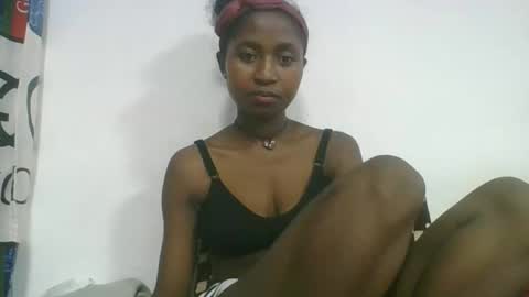 chantale483461 online show from March 25, 2026, 4:02 pm