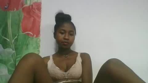 chantale483461 online show from March 28, 2026, 2:55 am