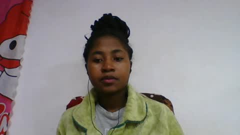 chantale483461 online show from July 15, 2026, 4:18 am