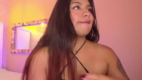  chantalpetit  online show from May 22, 2026, 2:44 pm