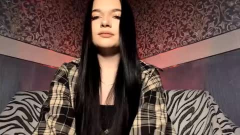 Snapshot of chantellemervin chatting on November 4, 2025, 10:14 am Kira online show from November 4, 2025, 10:14 am