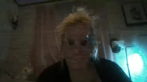 Ms. Behaving online show from February 3, 2025, 10:58 am