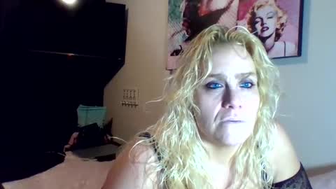 Ms. Behaving online show from September 17, 2025, 7:21 am