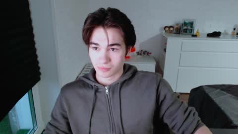 charleshanson69 online show from October 18, 2025, 12:39 pm