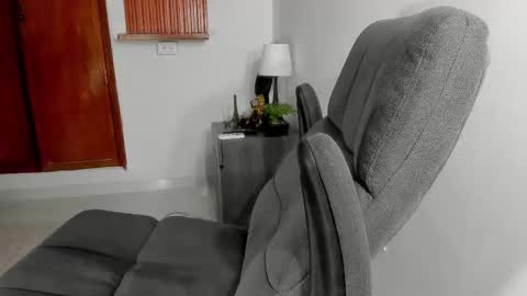 charley_morgan online show from February 26, 2025, 9:48 pm