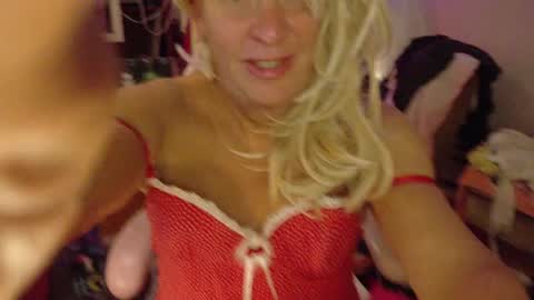 Charli online show from November 1, 2025, 12:56 am