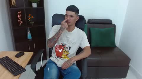 Snapshot of charlie_oconnor chatting on February 19, 2025, 9:06 am Charlie oconnor online show from February 19, 2025, 9:06 am