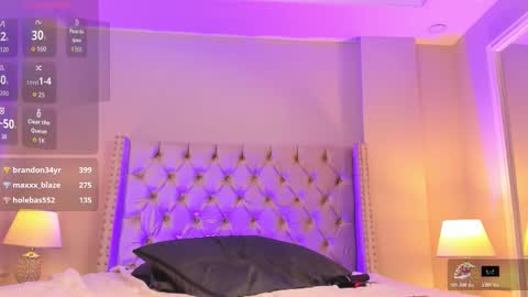    online show from November 4, 2025, 11:48 pm