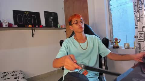 Snapshot of charlieerusso chatting on January 10, 2025, 9:42 pm Charles Russo online show from January 10, 2025, 9:42 pm