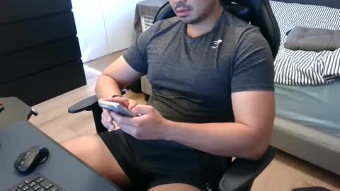 charliekkw online show from September 25, 2025, 7:17 pm