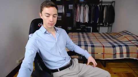 carlos reyes online show from February 18, 2025, 8:38 am