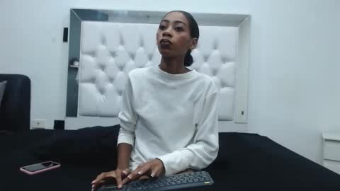 Snapshot of charlot_imp chatting on January 11, 2026, 11:26 am charlot_imp online show from January 11, 2026, 11:26 am