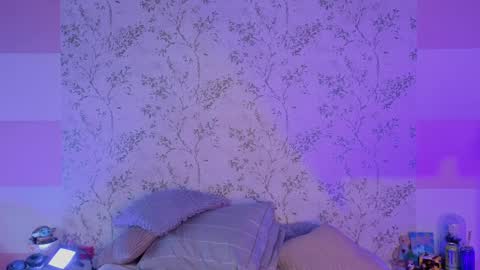 You honey online show from April 7, 2026, 11:43 am