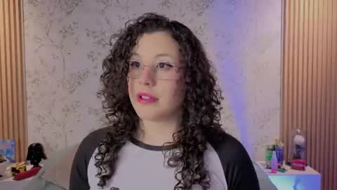Snapshot of charlote__miller chatting on June 26, 2026, 11:47 am You honey online show from June 26, 2026, 11:47 am