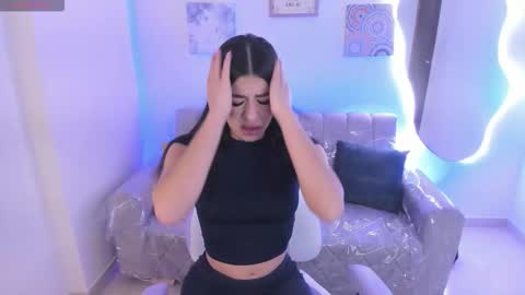    online show from October 13, 2025, 7:47 pm