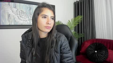 Snapshot of charlote_horny chatting on January 20, 2025, 7:04 pm Charlote online show from January 20, 2025, 7:04 pm
