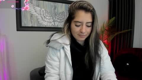 Snapshot of charlote_horny chatting on March 9, 2025, 11:36 am Charlote online show from March 9, 2025, 11:36 am