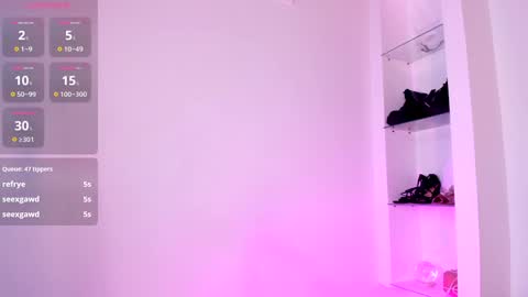 Charlote online show from January 28, 2025, 1:39 am