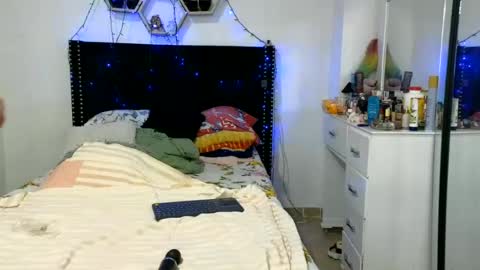 Snapshot of charlotte_027 chatting on June 26, 2026, 3:00 am charlotte_027 online show from June 26, 2026, 3:00 am