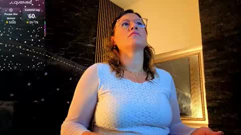 charlotte online show from November 16, 2025, 12:11 pm