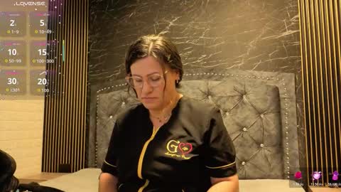 charlotte online show from November 19, 2025, 10:59 am