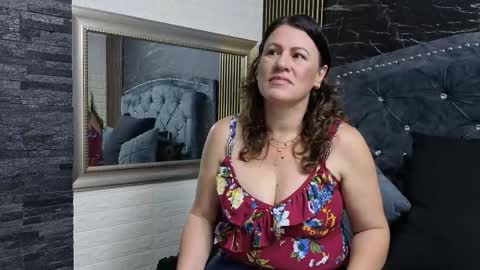 Snapshot of charlotte__g chatting on March 15, 2026, 11:05 am charlotte online show from March 15, 2026, 11:05 am