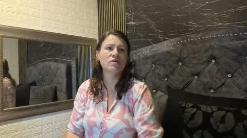 Snapshot of charlotte__g chatting on March 18, 2026, 10:07 am charlotte online show from March 18, 2026, 10:07 am