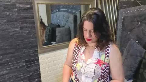 Snapshot of charlotte__g chatting on May 14, 2026, 11:17 am charlotte online show from May 14, 2026, 11:17 am