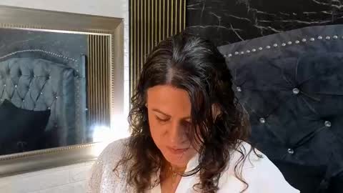 Snapshot of charlotte__g chatting on May 23, 2026, 11:36 am charlotte online show from May 23, 2026, 11:36 am