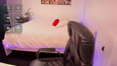 Laura online show from March 12, 2026, 2:56 pm