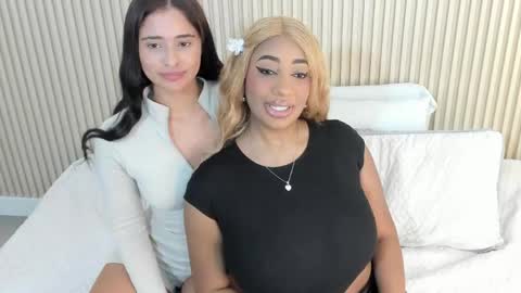 Snapshot of charlottebrowns__ chatting on May 1, 2026, 2:32 pm Charlotte online show from May 1, 2026, 2:32 pm