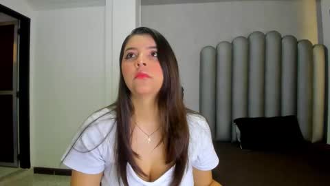 charlottee_starr online show from January 12, 2026, 7:41 pm