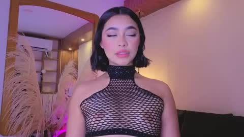 Charlote online show from May 29, 2026, 3:26 am