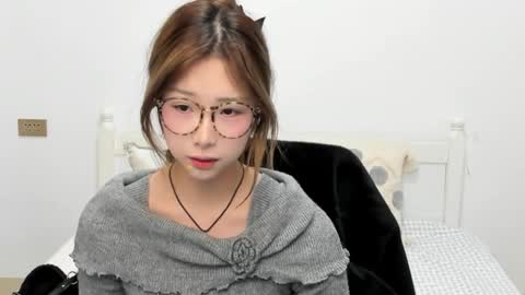 Charlotte online show from January 19, 2026, 5:00 am