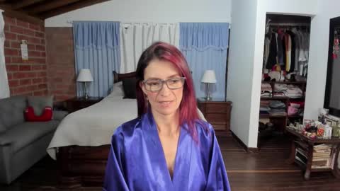 Snapshot of charlottewillson chatting on November 21, 2025, 3:49 am Charlotte online show from November 21, 2025, 3:49 am