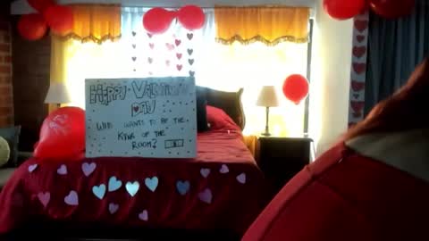 Snapshot of charlottewillson chatting on February 14, 2026, 2:58 pm Charlotte online show from February 14, 2026, 2:58 pm