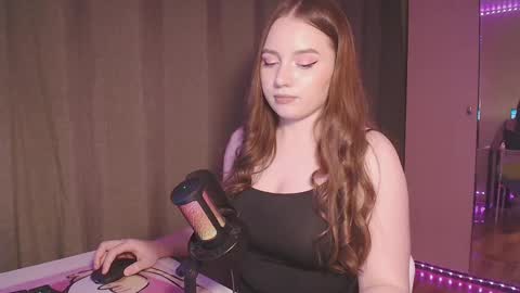 Snapshot of charlottewip chatting on January 11, 2025, 9:25 pm Kira online show from January 11, 2025, 9:25 pm