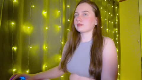 Snapshot of charlottewip chatting on January 20, 2025, 1:53 pm Kira online show from January 20, 2025, 1:53 pm