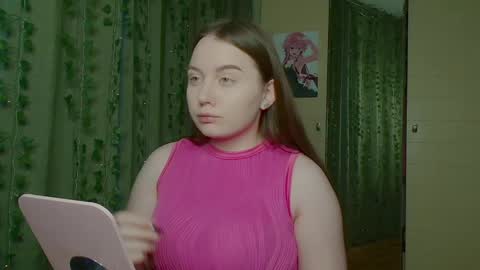 Snapshot of charlottewip chatting on March 2, 2025, 2:21 pm Kira online show from March 2, 2025, 2:21 pm