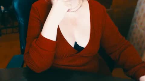 Snapshot of charlottextasty chatting on December 3, 2024, 6:17 pm CharlotteXTasty online show from December 3, 2024, 6:17 pm