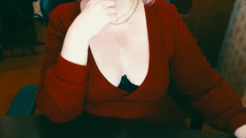 Snapshot of charlottextasty chatting on December 9, 2024, 5:41 pm CharlotteXTasty online show from December 9, 2024, 5:41 pm