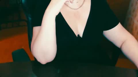 Snapshot of charlottextasty chatting on February 15, 2025, 11:17 am CharlotteXTasty online show from February 15, 2025, 11:17 am